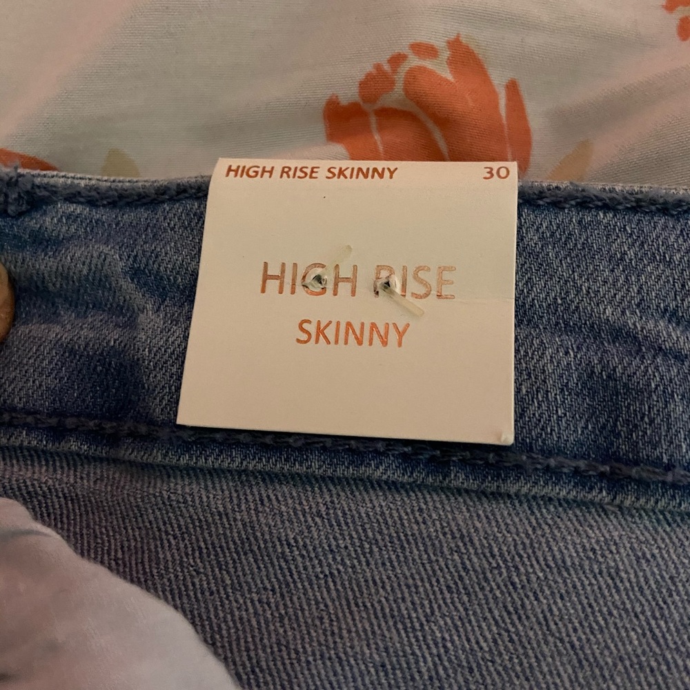 Jeans - Picture 2 of 4